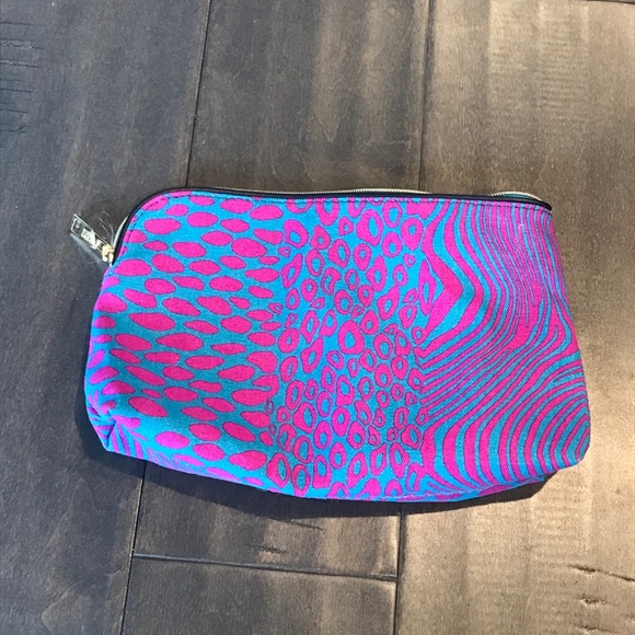 Estée Lauder Cosmetic Bag - Picture 3 of 4